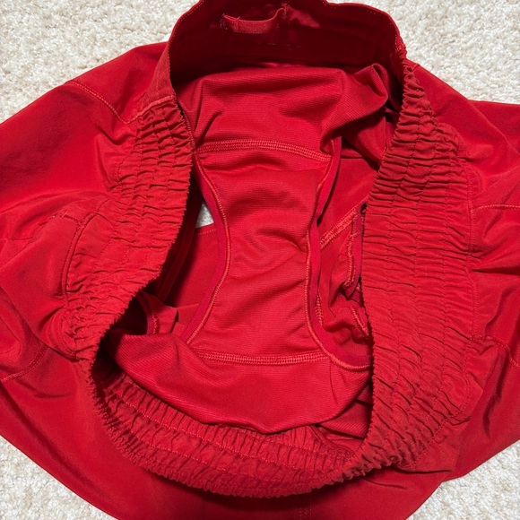 Lululemon Red Hotty Hot Short II *Long 4" First Release Size 6 - Picture 8 of 11